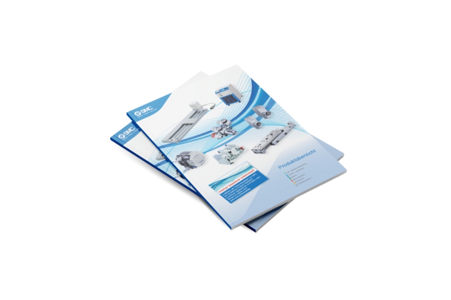 Es liegen 2 Produktkatalog von SMC etwas schräg übereinander. Der Katalog ist im blau von SMC gehalten. Direkt vorne drauf befinden sich einige Produkte des umfangreichen Sortiments.